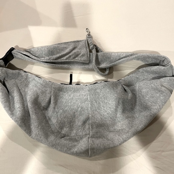 NWOT Tomkas small dog sling/carrier - Picture 5 of 10